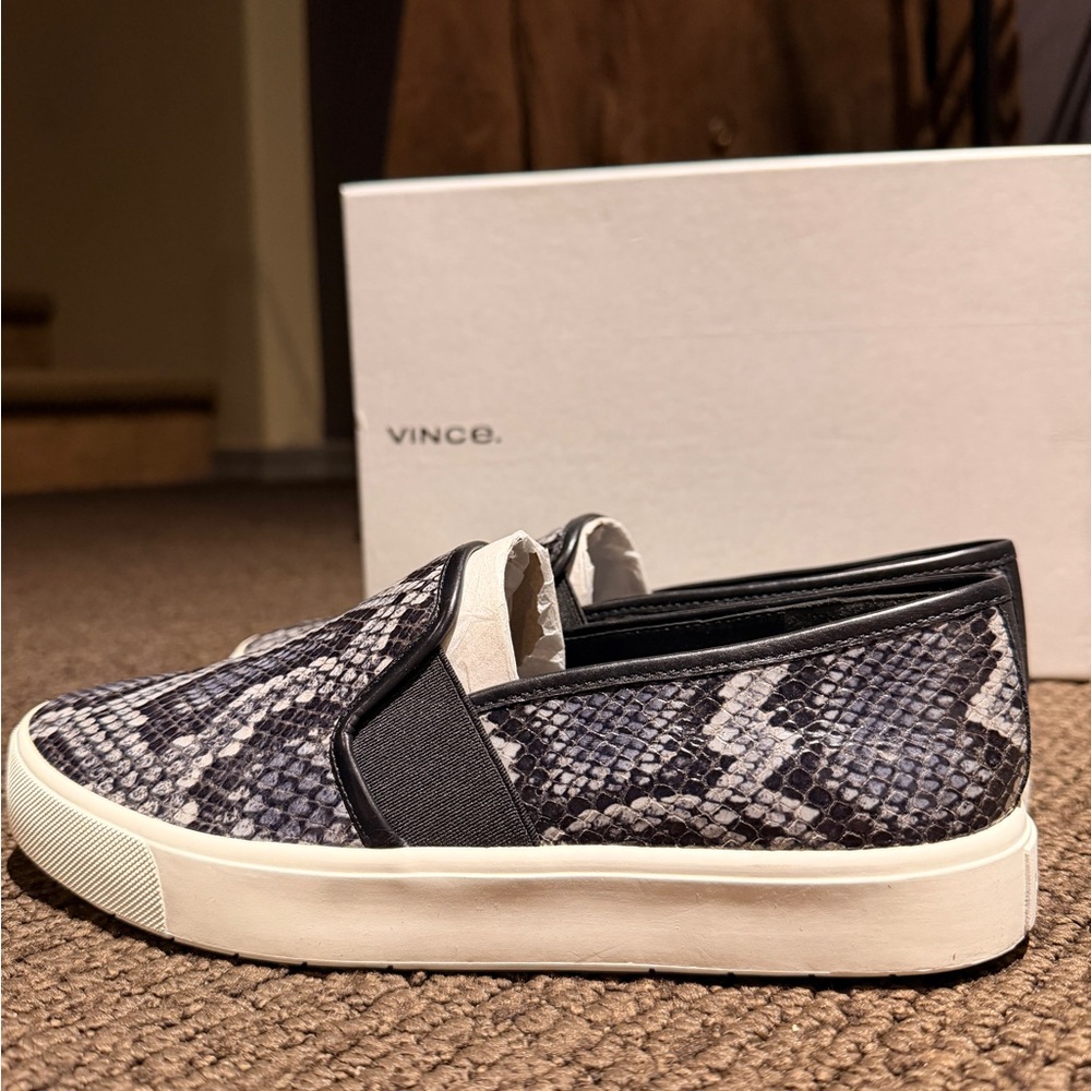 $250- $275 Vince 'Blair-5' Slip-On Sneakers - Granite Snake Print, 6 NIB - Picture 5 of 7
